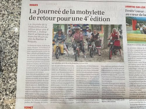 Journée de la mobylette à Roques.jpg