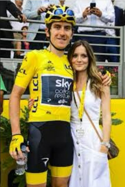Souvenir Geraint Thomas.......3.jpg