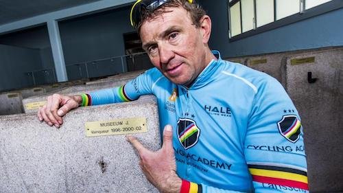 Johan Museeuw 3 fois vainqueur de Paris-Roubaix.jpg