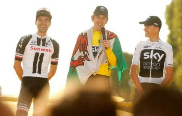 Souvenir Geraint Thomas.......2.jpg