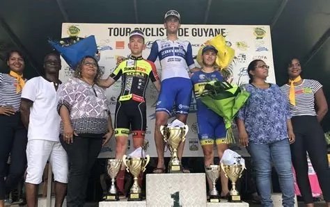 Alexis Carlin vainqueur d'une étape sur le Tour de Guyane.jpg