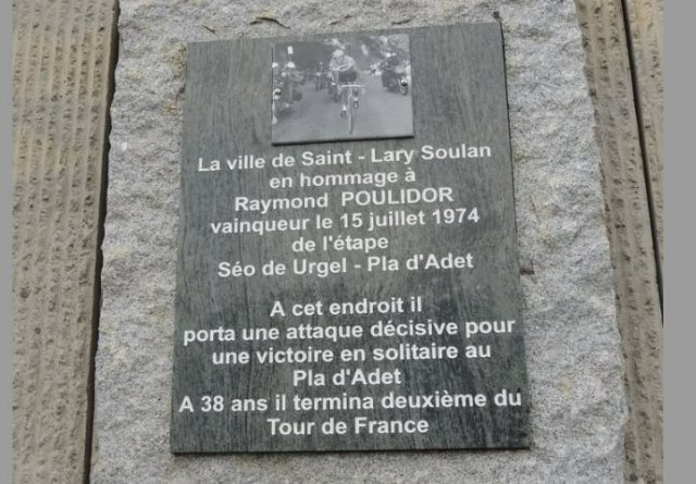 Souvenir Raymond Poulidor.PLAT ADET1.jpg