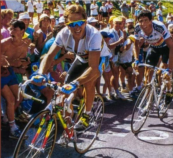 Souvenir Tour 1990 Greg Lemon Miguel Indurain.jpg
