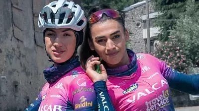 Fariba and Yulduz Hashimi.jpg