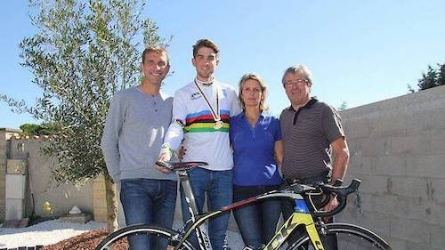 Kévin Ledanois et son papa.jpeg