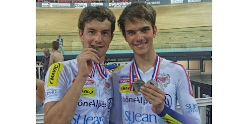 Jules et Louis Pijourlet, qui partagent une médaille de bronze aux championnats de France. .jpg