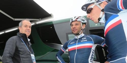 Vincent Lavenu JCh Péraud et Romain Bardet .jpg